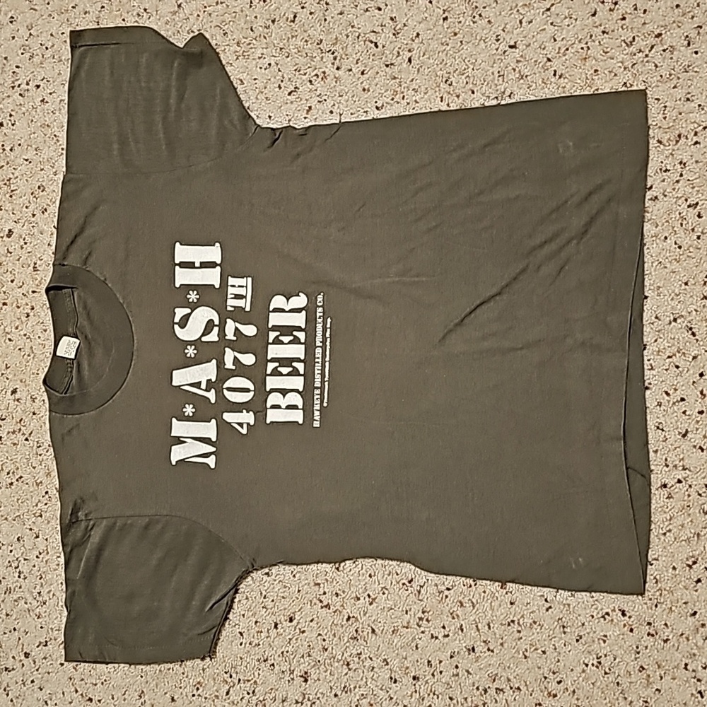 Vintage MASH 4077 BEER T-shirt